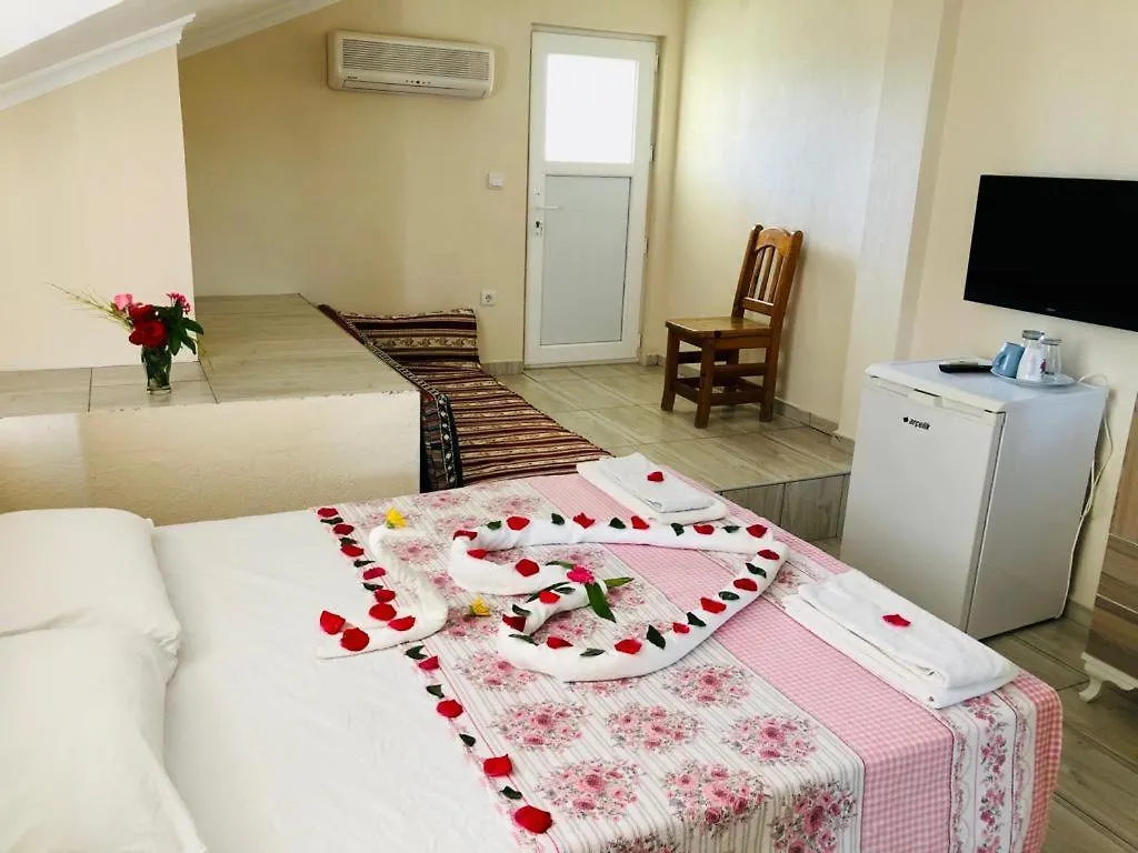Karaca Apart Hotel Dalyan