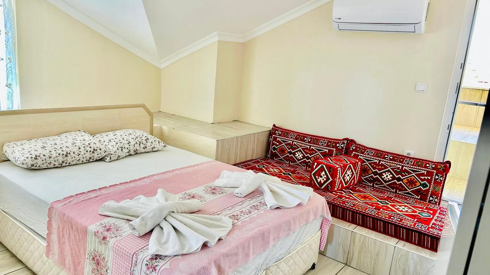 Karaca Apart Hotel Dalyan